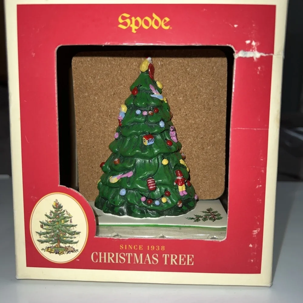 Vintage 2006 Spode Porcelain Christmas Tree Coaster Holder‎ and Four Coasters
